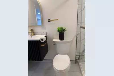 4132 E 11th Place, Gary, IN 46403 - Photo 33