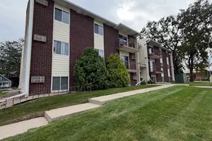 121 N West St, Crown Point, IN 46307 - Photo 1