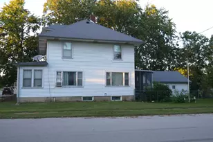 211 S Clay St, Morocco, IN 47963 - Photo 33