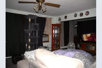 211 S Clay Street, Morocco, IN 47963 - Photo 7