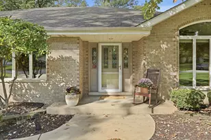 5350 Mt Dr, Schererville, IN 46375 - Photo 3