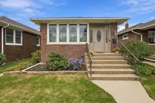 1536 Brown Ave, Whiting, IN 46394 - Photo 1