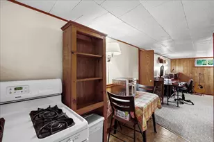 7725 Colorado St, Hobart, IN 46410 - Photo 25