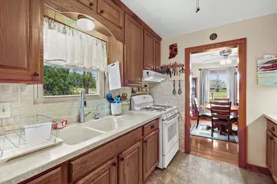 7725 Colorado Street, Hobart, IN 46410 - Photo 13