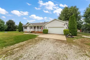 5482 E 400 N, Rolling Prairie, IN 46371 - Photo 33