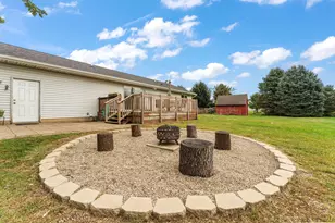 5482 E 400 N, Rolling Prairie, IN 46371 - Photo 29