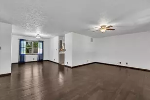 141 W 850 N, Valparaiso, IN 46385 - Photo 7