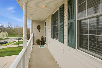 340 W 126th Place, Crown Point, IN 46307 - Photo 5