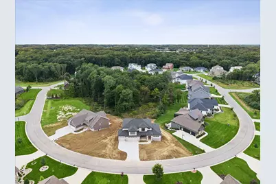 300 W Thistle Road, Valparaiso, IN 46385 - Photo 3
