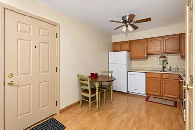 1086 Millpond Road #H, Valparaiso, IN 46385 - Photo 9