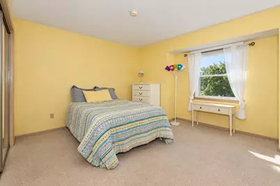 1086 Millpond Road #H, Valparaiso, IN 46385 - Photo 13