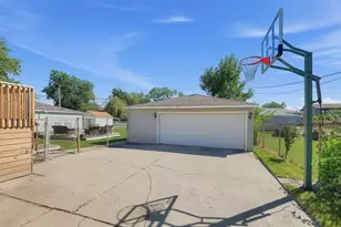 909 Tyler Ave, Dyer, IN 46311 - Photo 21