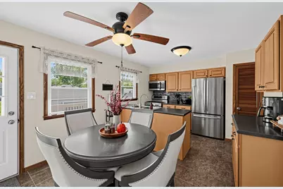 909 Tyler Avenue, Dyer, IN 46311 - Photo 7
