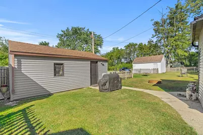 215 Derby Street, Michigan City, IN 46360 - Photo 25