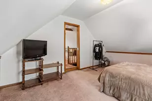 215 Derby St, Michigan City, IN 46360 - Photo 19