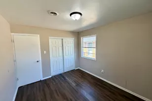 734 King St, Gary, IN 46406 - Photo 13