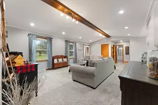 4307 N Campbell St, Valparaiso, IN 46385 - Photo 15