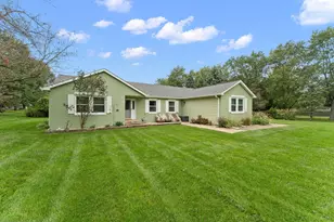 4307 N Campbell St, Valparaiso, IN 46385 - Photo 3