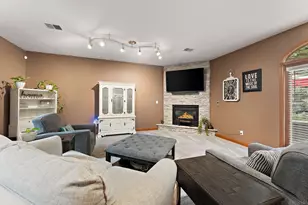 4307 N Campbell St, Valparaiso, IN 46385 - Photo 23