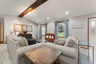 4307 N Campbell St, Valparaiso, IN 46385 - Photo 13