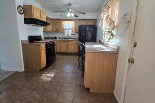 4401 E 13th Ave, Gary, IN 46403 - Photo 5
