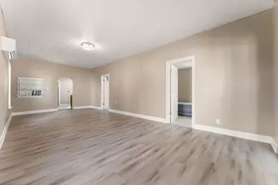 112 W Ohio Street, LaCrosse, IN 46348 - Photo 3