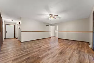 8980 E 91st Ct, Crown Point, IN 46307 - Photo 7