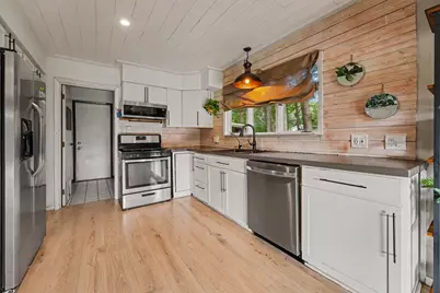 11276 Gerry Court, Crown Point, IN 46307 - Photo 9