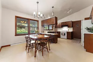944 W 900 N, La Porte, IN 46350 - Photo 11
