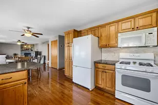 6614 Falcon Dr, Schererville, IN 46375 - Photo 11