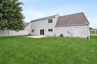 1674 Danvers Pkwy, Valparaiso, IN 46385 - Photo 19