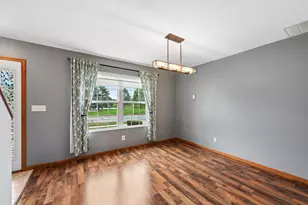 1674 Danvers Pkwy, Valparaiso, IN 46385 - Photo 5
