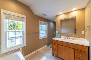 502 E 8th St, Michigan City, IN 46360 - Photo 27