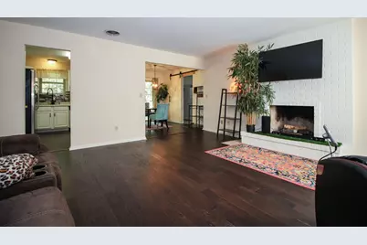 417 Hickory Street NW, Demotte, IN 46310 - Photo 3
