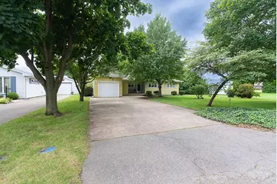 114 Iowa Street, LaCrosse, IN 46348 - Photo 3
