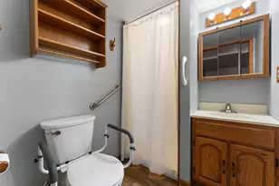 7465 Grant St, Merrillville, IN 46410 - Photo 21