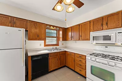 7465 Grant Street, Merrillville, IN 46410 - Photo 11