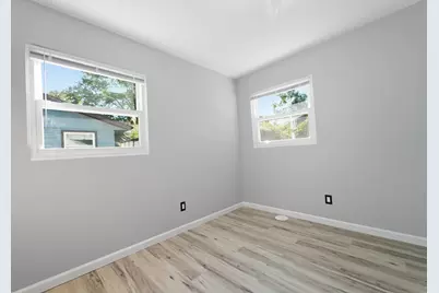 317 Ramion Avenue, Michigan City, IN 46360 - Photo 9