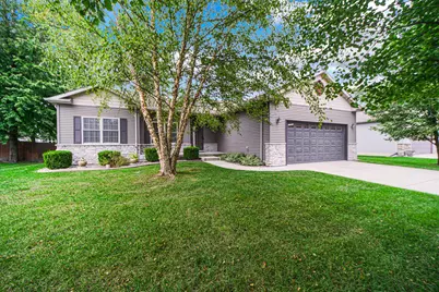 211 Trailcreek Drive, Chesterton, IN 46304 - Photo 1
