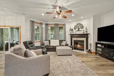 726 Cinnamon Teal Court, Hobart, IN 46342 - Photo 5
