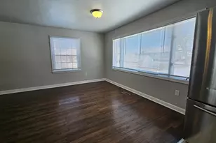 7125 Catherine St, Merrillville, IN 46410 - Photo 5