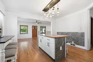 503 E Joliet St, Crown Point, IN 46307 - Photo 5