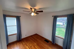 1650 171st Pl, Hammond, IN 46324 - Photo 5