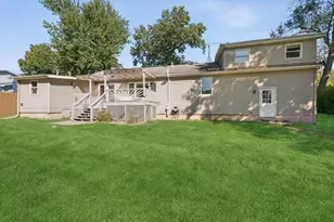 110 Country Club Dr, La Porte, IN 46350 - Photo 37