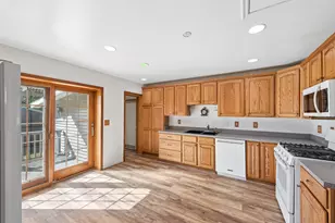 110 Country Club Dr, La Porte, IN 46350 - Photo 11