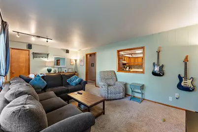 215 N Linda Street, Hobart, IN 46342 - Photo 5