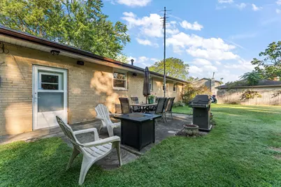 215 N Linda Street, Hobart, IN 46342 - Photo 17