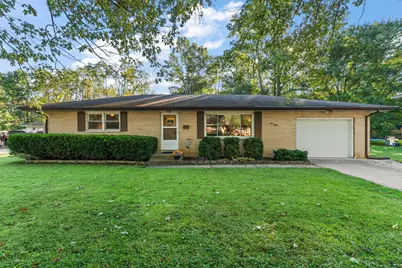 215 N Linda Street, Hobart, IN 46342 - Photo 1