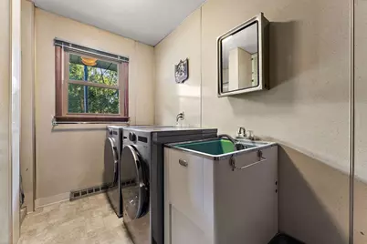 215 N Linda Street, Hobart, IN 46342 - Photo 13