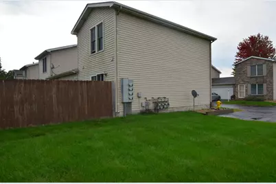 548 Briarwood Drive, Dyer, IN 46311 - Photo 3